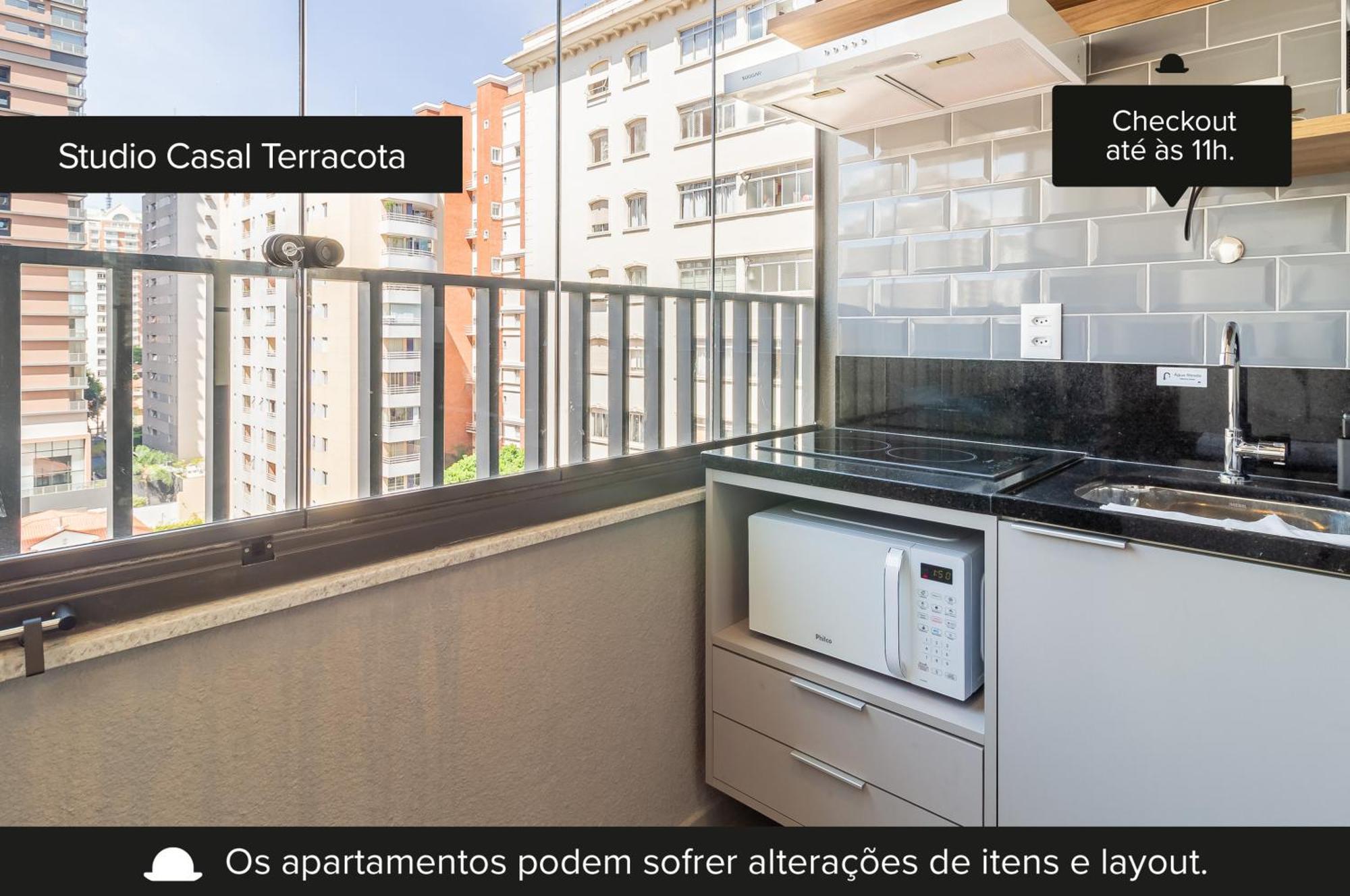 Apartment House Of Charlie Pinheiros *
