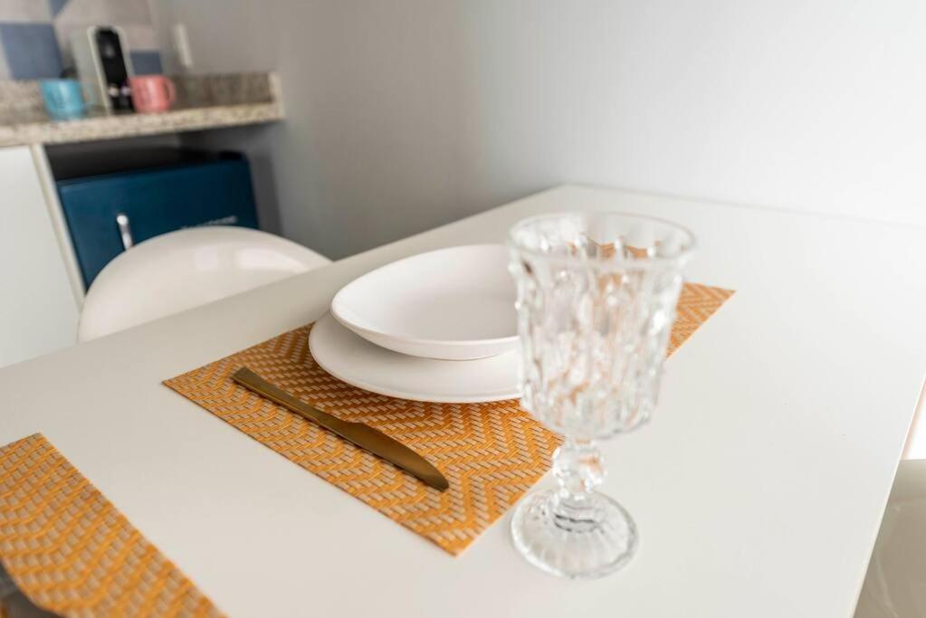 93 New Studio, Spacious Design Near Paulista Av Apartment *