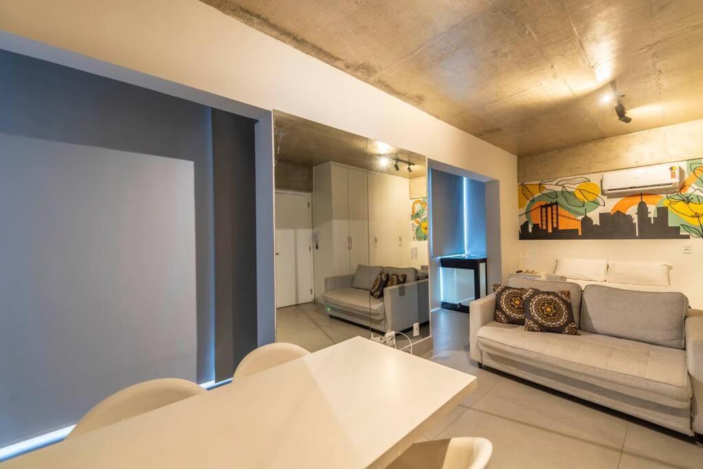 Apartment 93 New Studio, Spacious Design Near Paulista Av