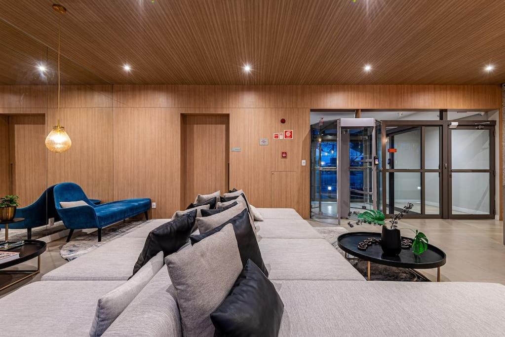 Apartment Think Republica Copan/piscina/wifi, 401