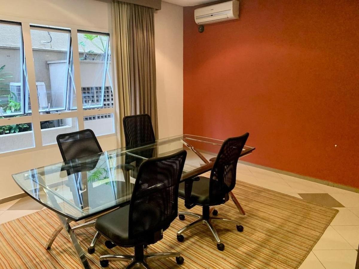Ap 41 Paulista 2 Dorm C/ Garagem * Sao Paulo