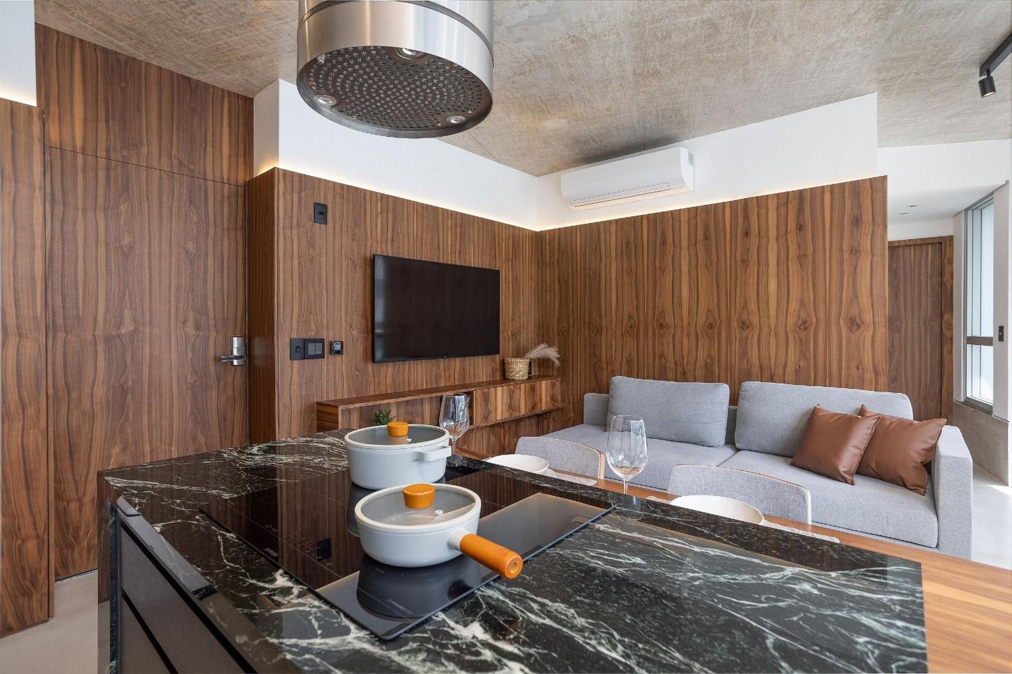 Apartment Float By Yoo *