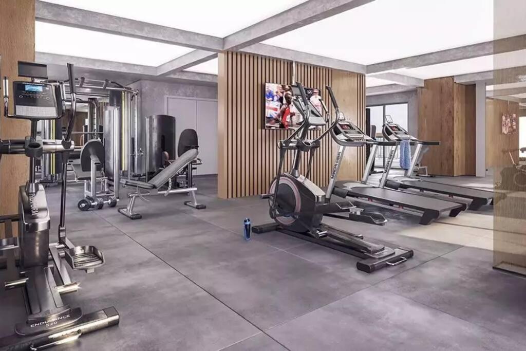 Brooklin Special - 300m Do Metro Apartment *