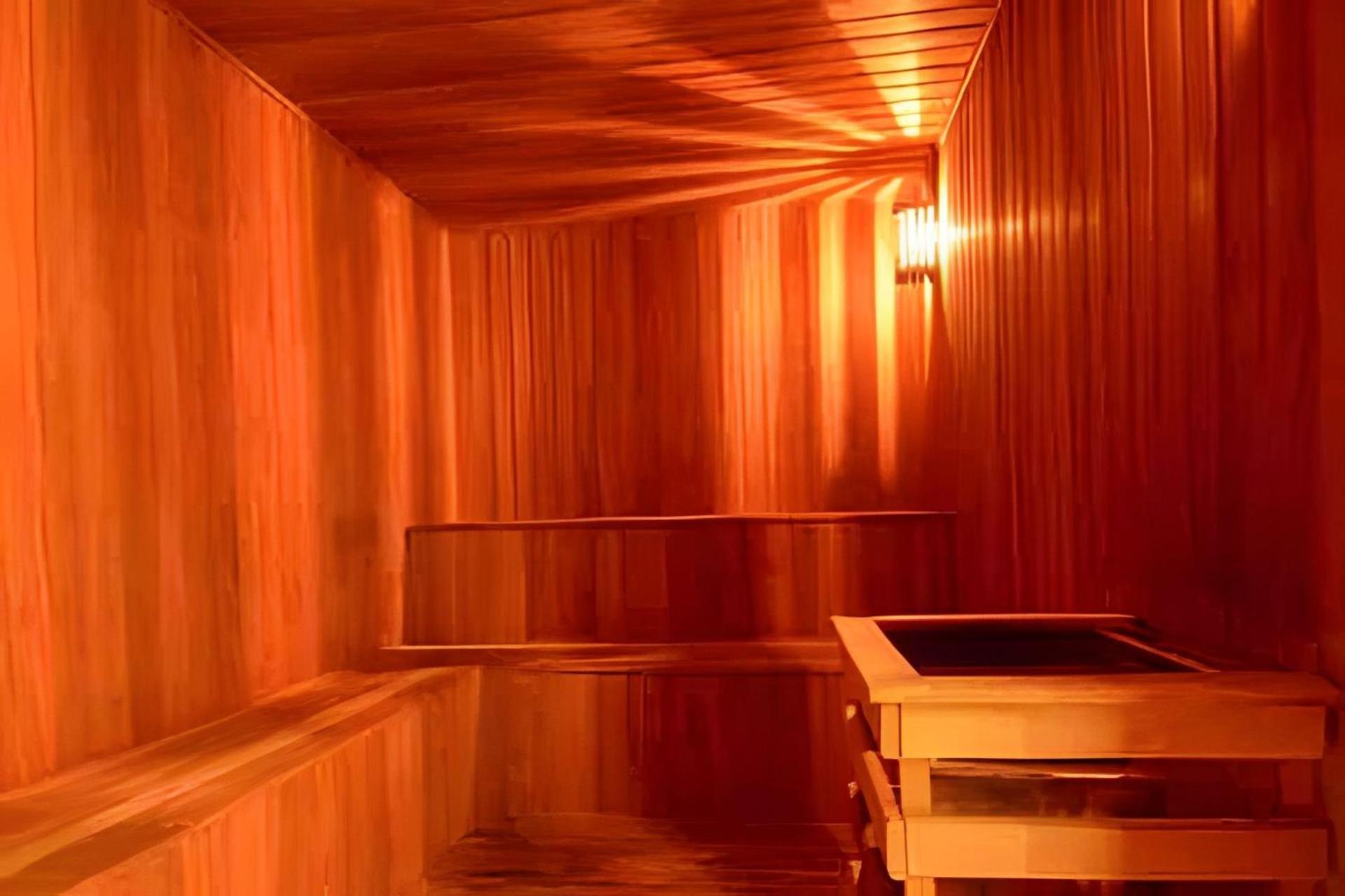 Otima Localizacao, Com Vaga, Piscina E Wi-fi *