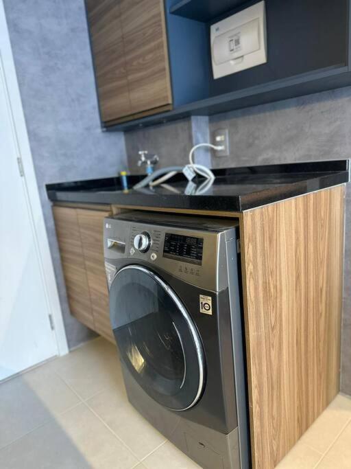 Belo Com E Varanda Apartment
