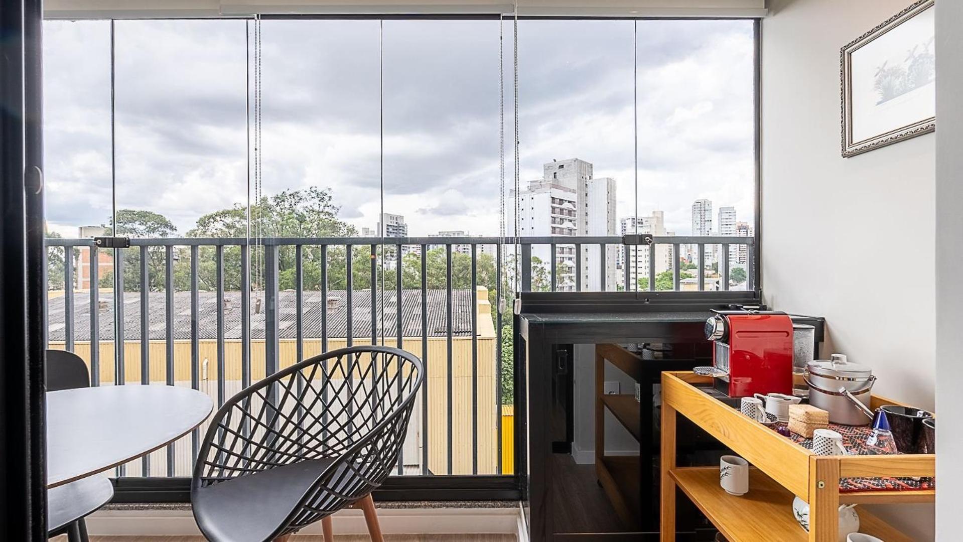 Modernos E Completos Ao Lado Da Estacao Mariana * Sao Paulo