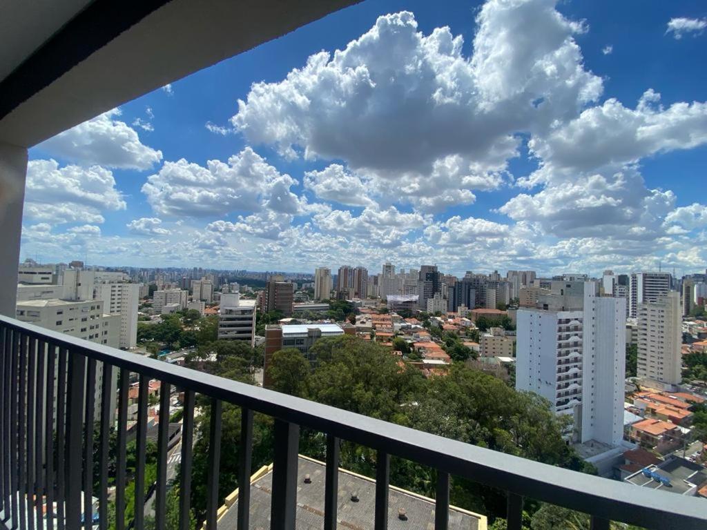 Ao Lado Metro Vl. Mariana Apartment