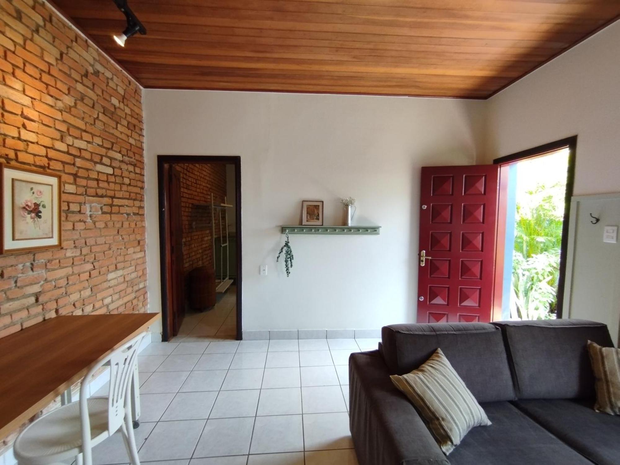 Casa Com Churrasqueira E Garagem Metro Prudente Holiday home *