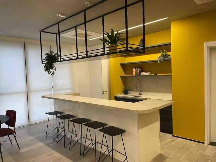 Lindo Studio Completo No Brooklin/100m Metro Lilas