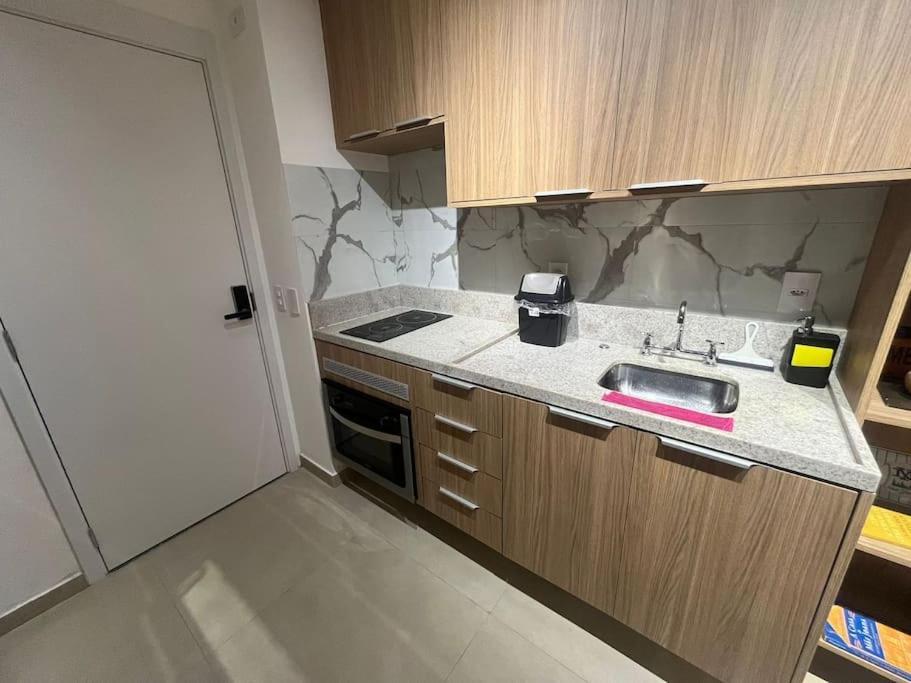 Lindo Studio Completo No Brooklin/100m Metro Lilas Apartment