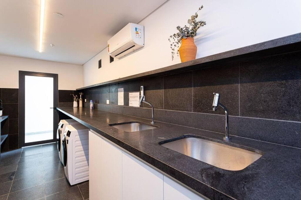 Apt. Inteiro Recem-reformado - Madalena Apartment
