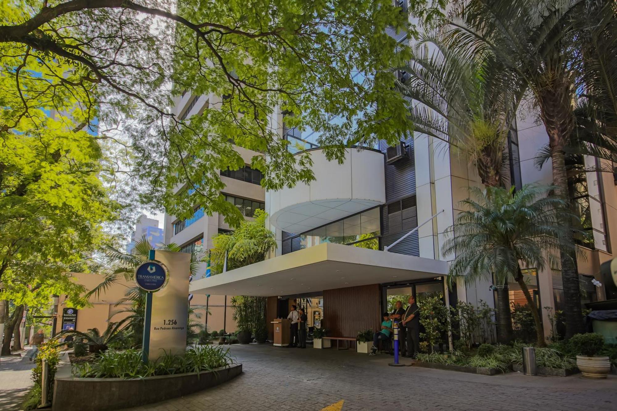 Daire Flat Particular Dentro Do Executive Transamerica Faria Lima!