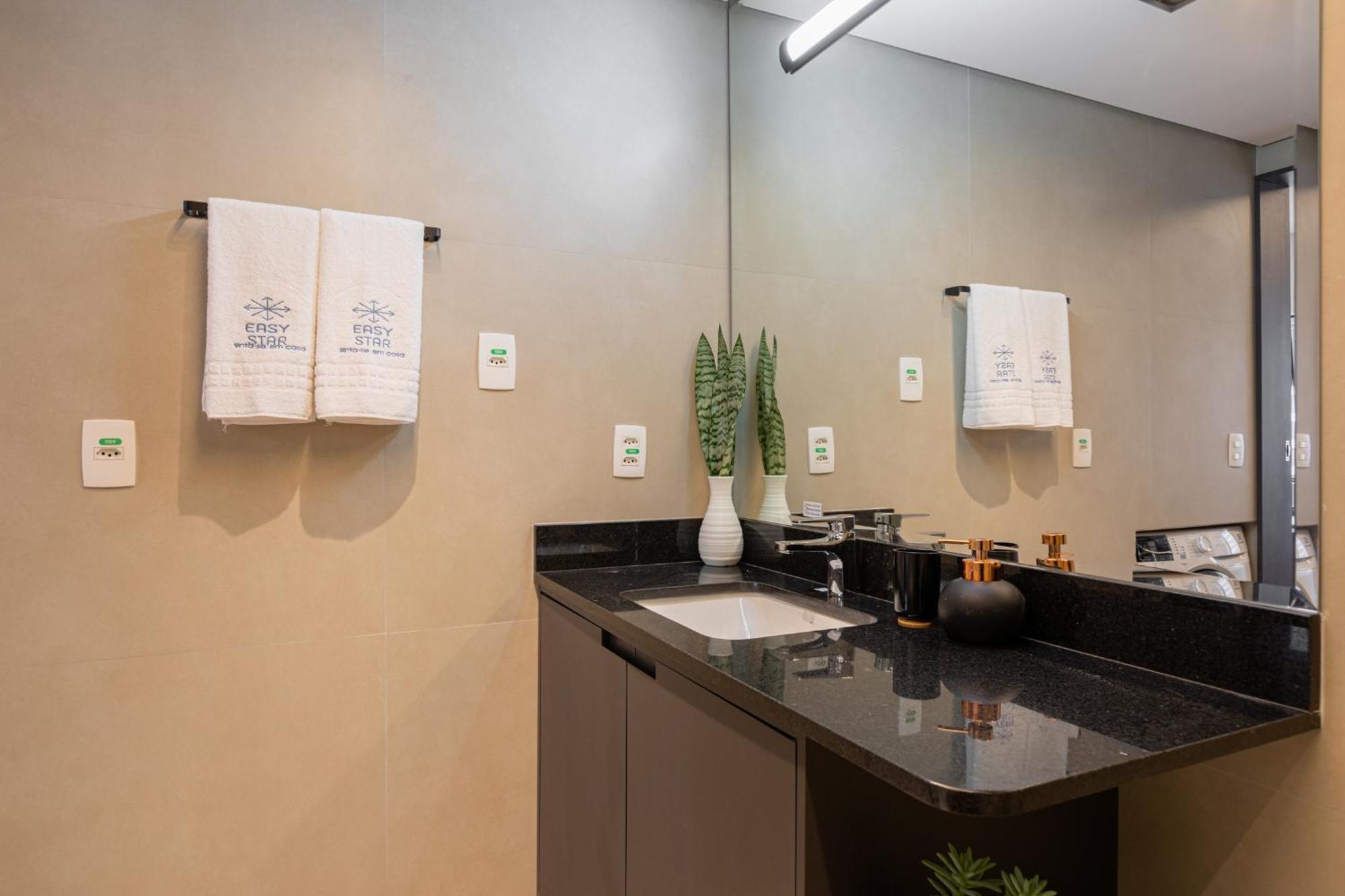 Easy Star - Flat Gracioso Ao Lado Da Berrini - Pa01h Apartment