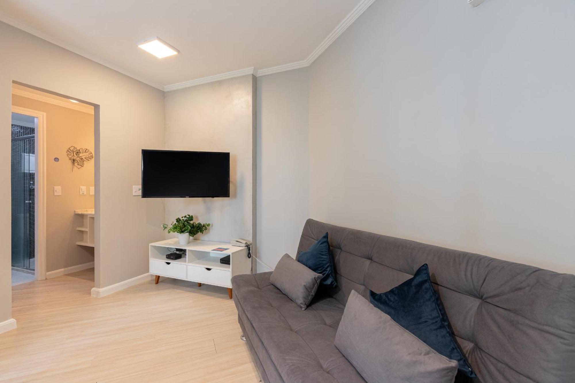 Daire Easy Star - Charmoso Flat Na Rua Bela Cintra - Pg01i Sao Paulo