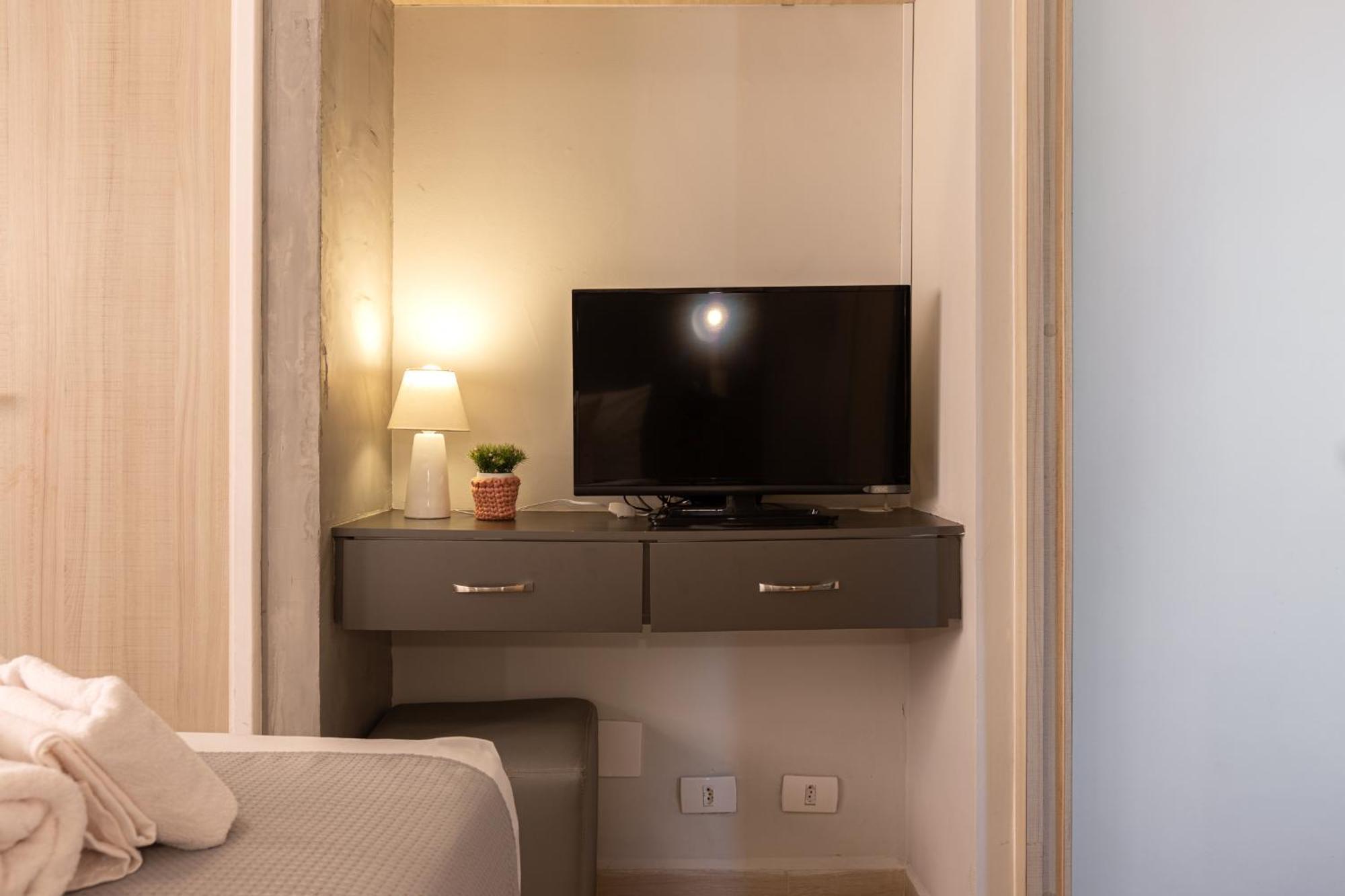 Easy Star - Flat Encantandor Ao Lado Da Paulista - Iy01h *