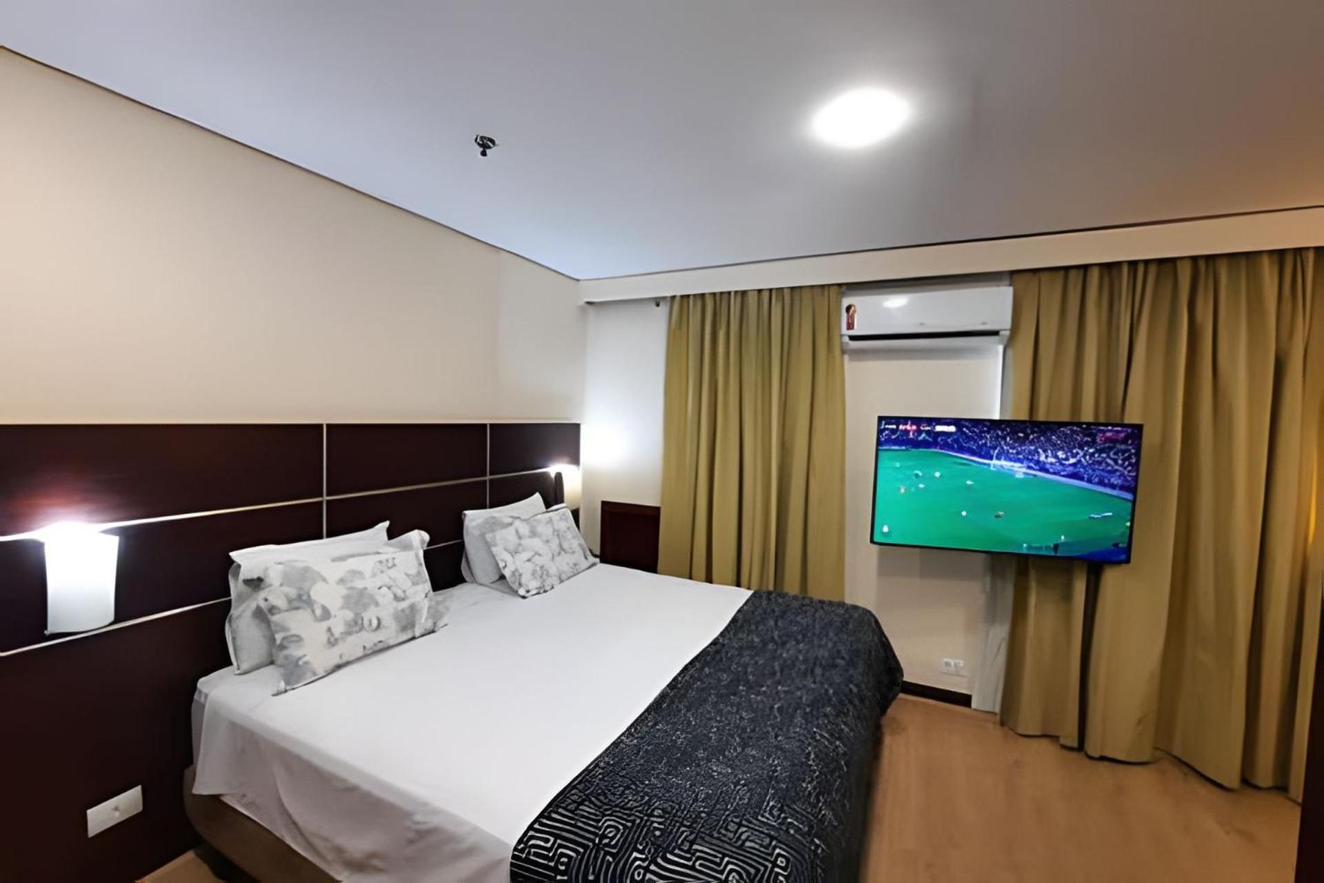 Apartment Flat Rua Americo Brasiliense 2163 Uh1208 Sao Paulo