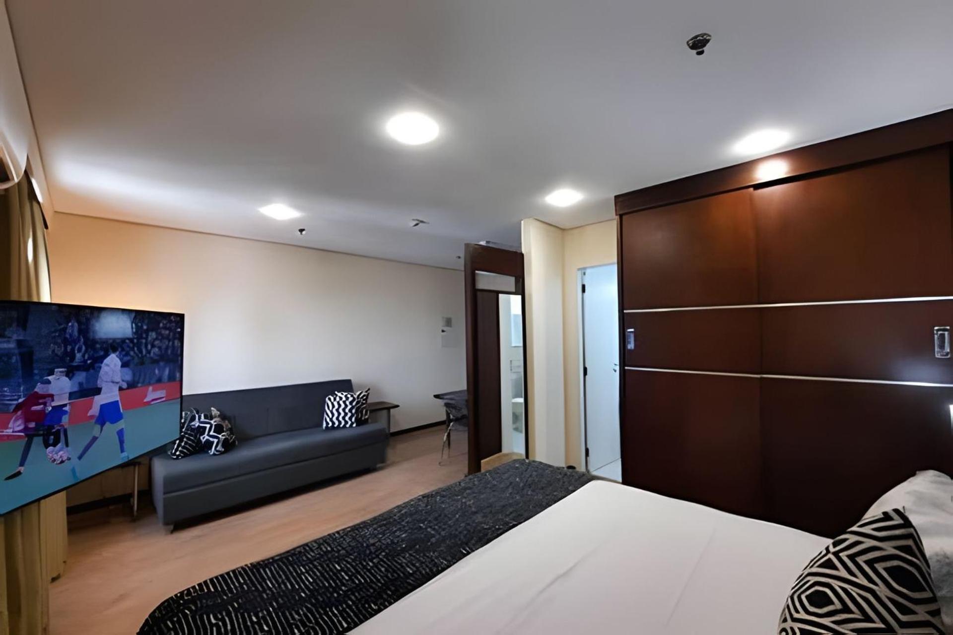 Flat Rua Americo Brasiliense 2163 Uh1208 Sao Paulo