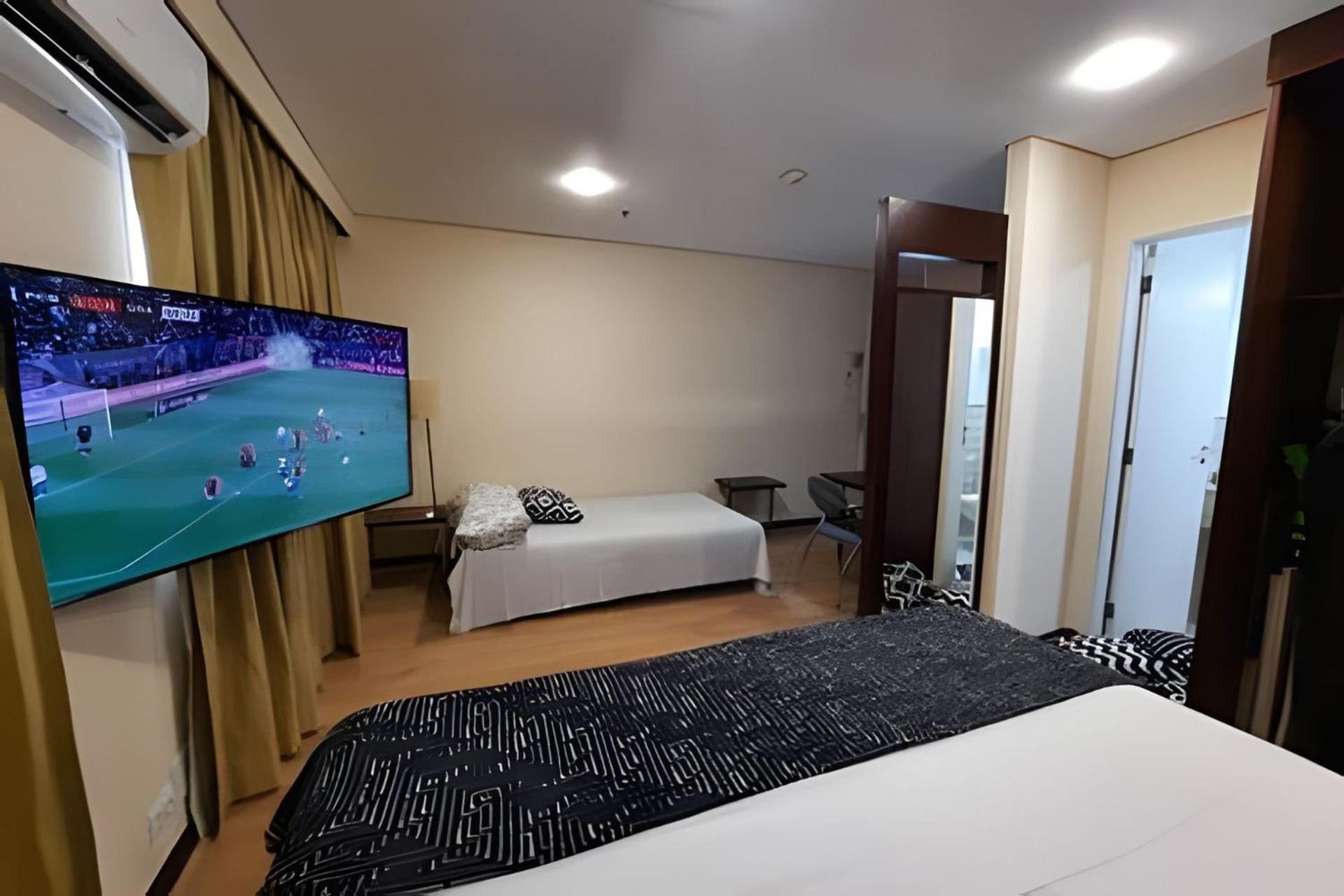 Flat Rua Americo Brasiliense 2163 Uh1208 Sao Paulo