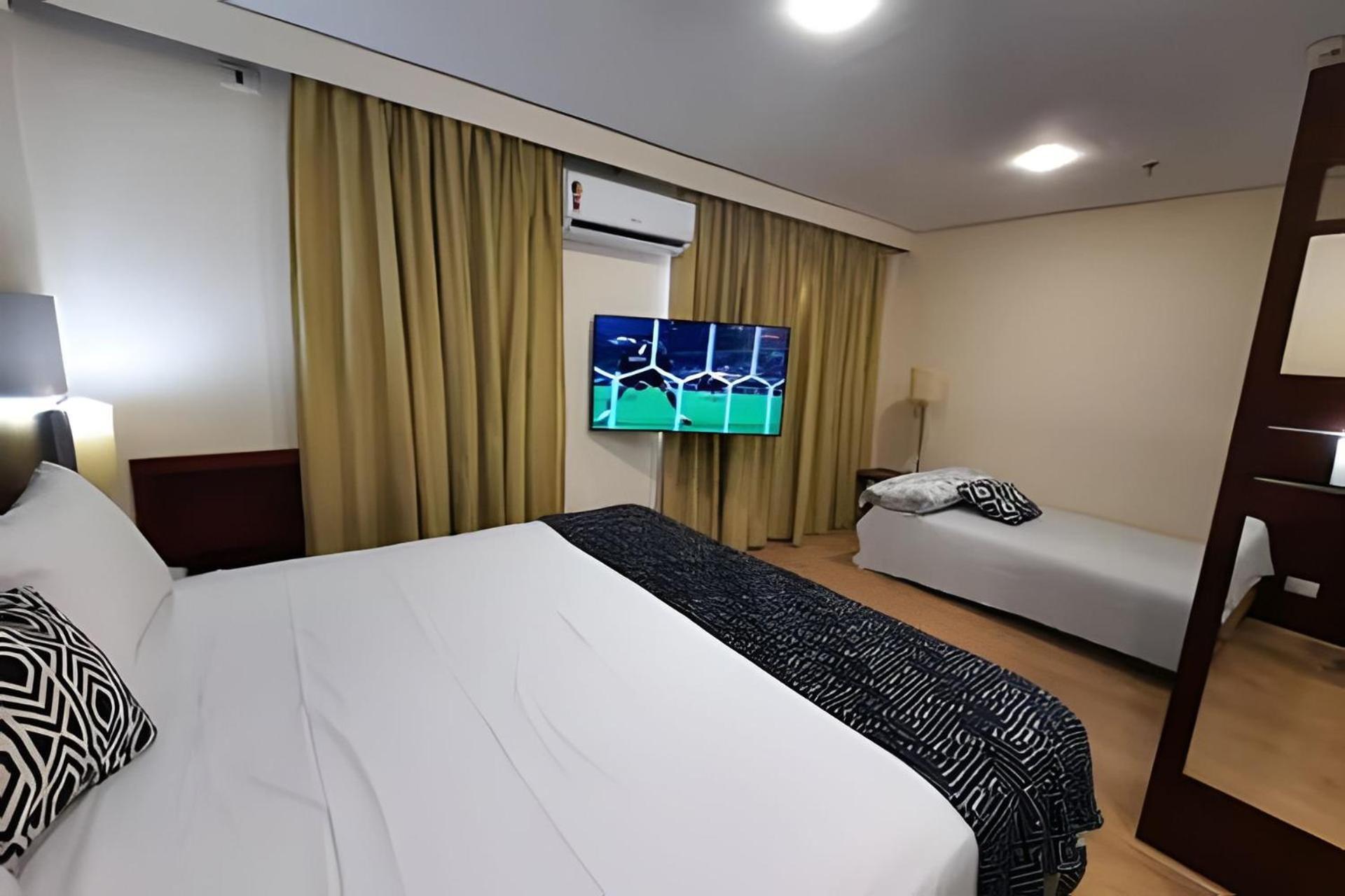 Apartment Flat Rua Americo Brasiliense 2163 Uh1208 Sao Paulo
