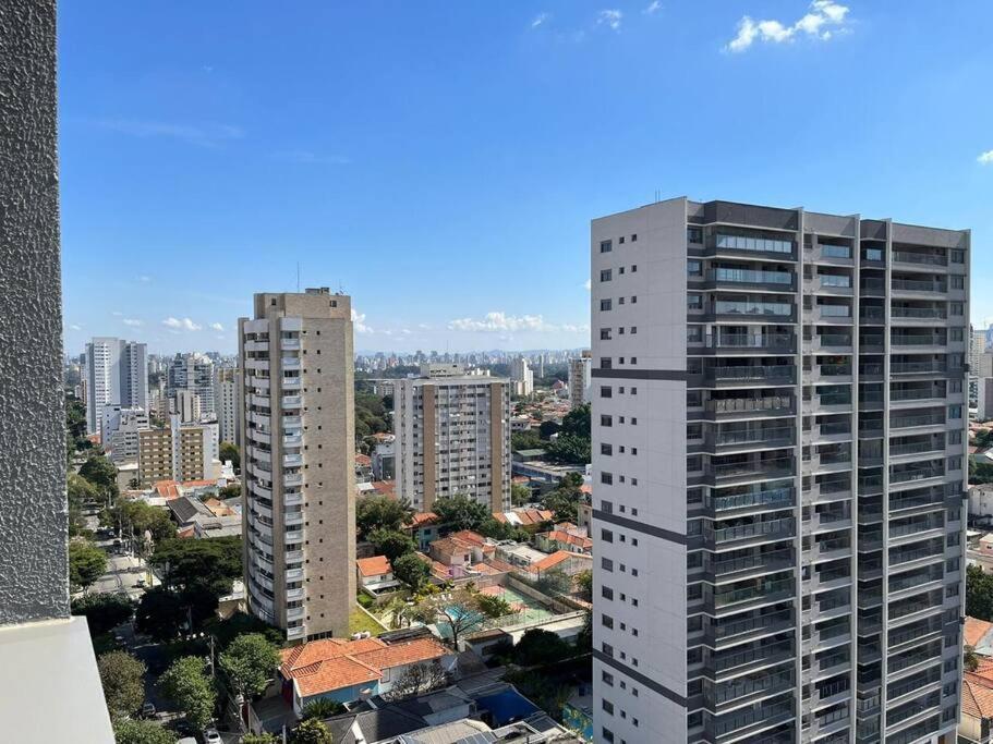 V1702 - Sua Casa Em Sp | 3 Pessoas | Metro Perto * Sao Paulo