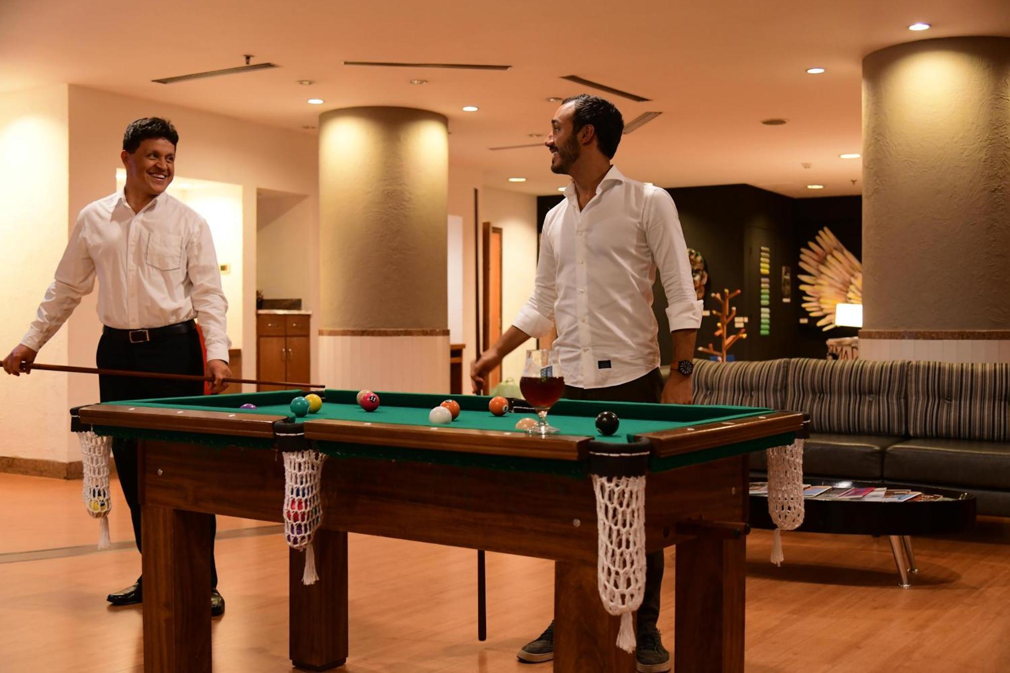 Pestana Khách sạn 4*
