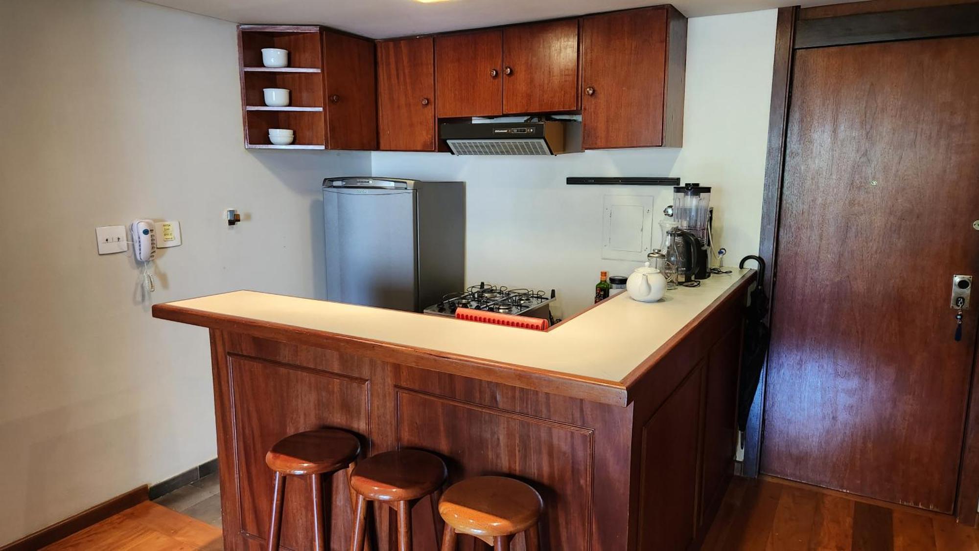 Lorena - Cozy Flat With Balcony Apartamento