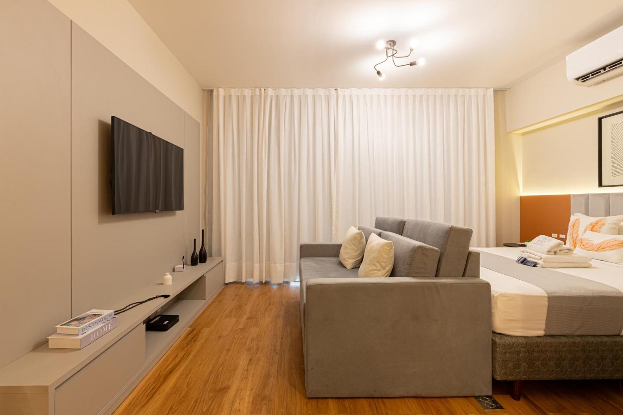 Apartment Easy Star - Fabuloso C/vaga No Campo Belo - Cn01i