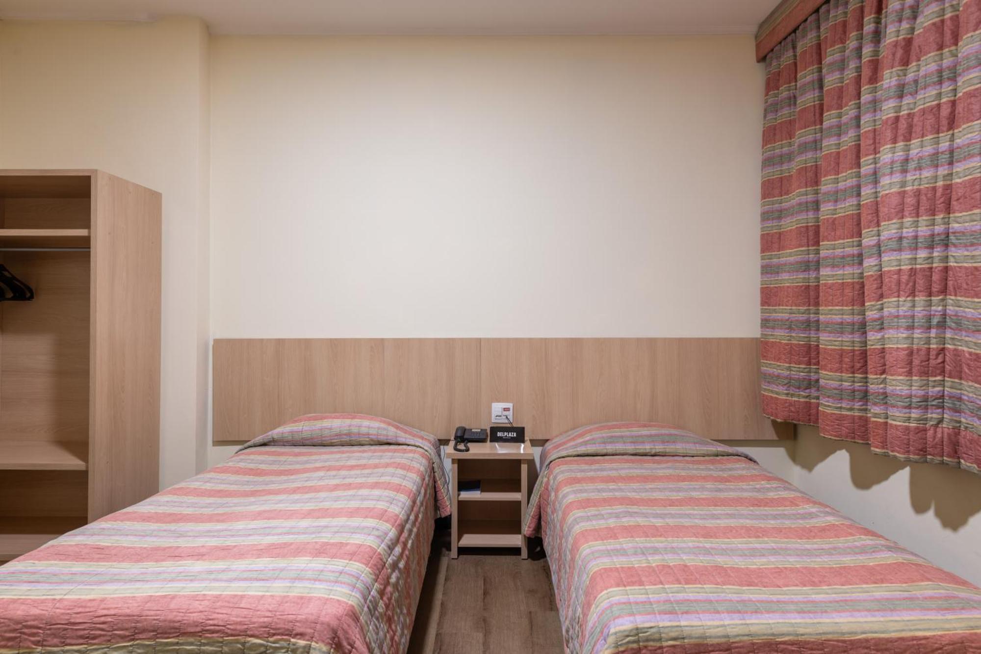 Khách sạn Delplaza Timbiras 3*
