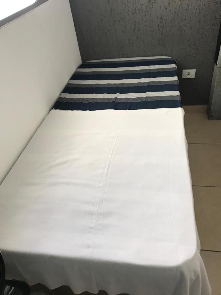 Inteiro Freguesia Do O 1 Apartment *