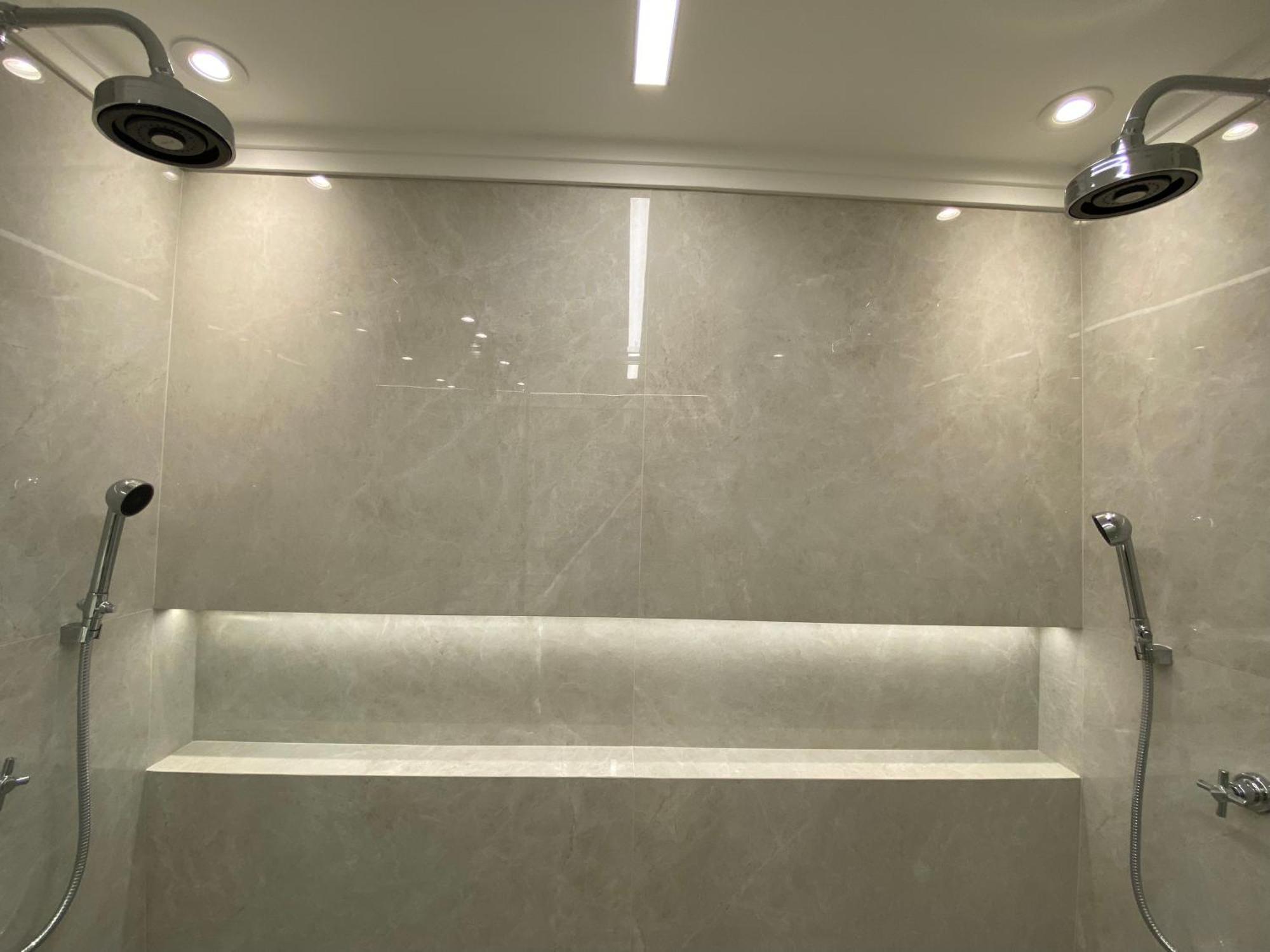 Ninety Premium Aparthotel