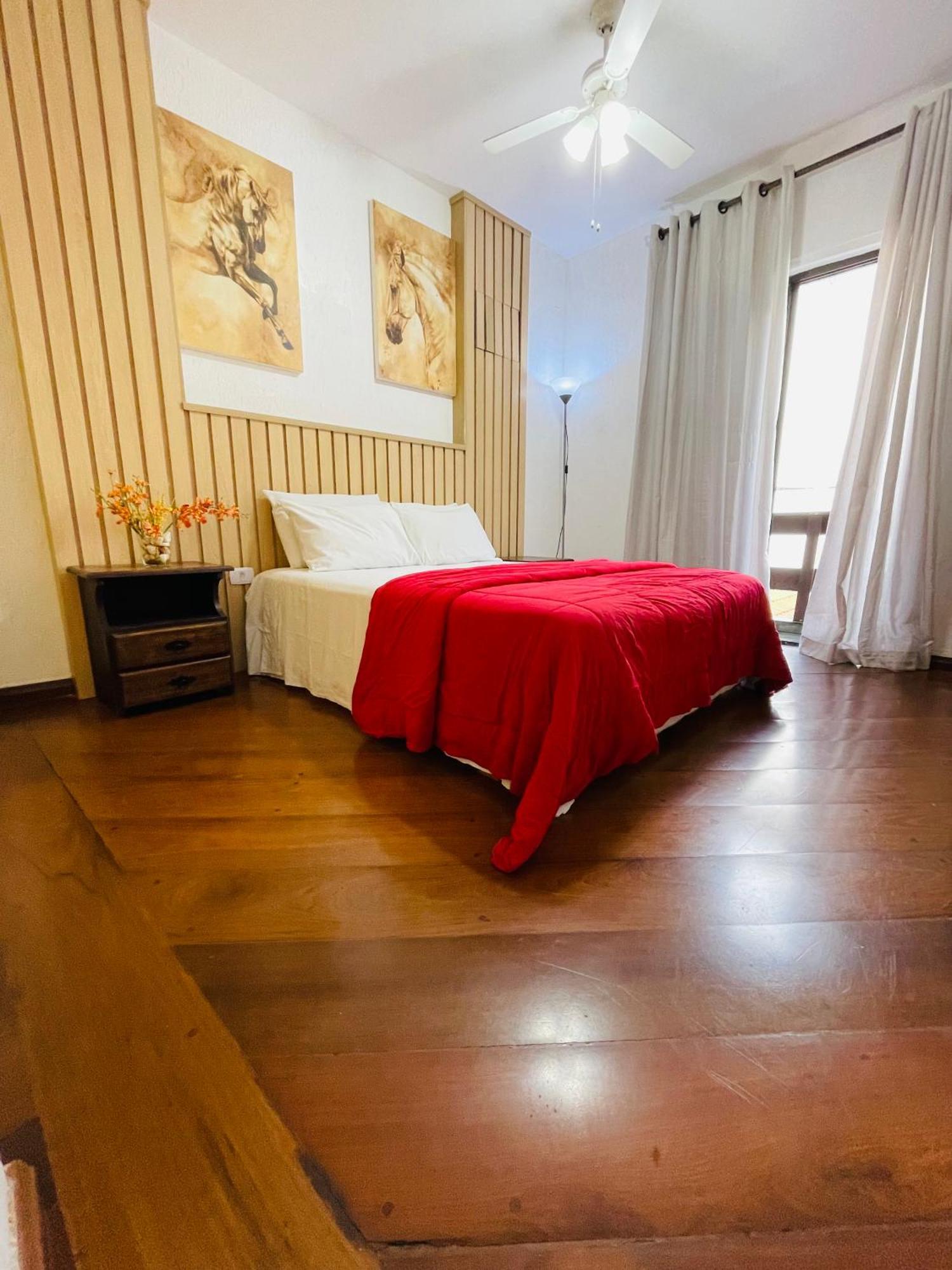Homestay Sergio Gomes A Casa Que Hospeda