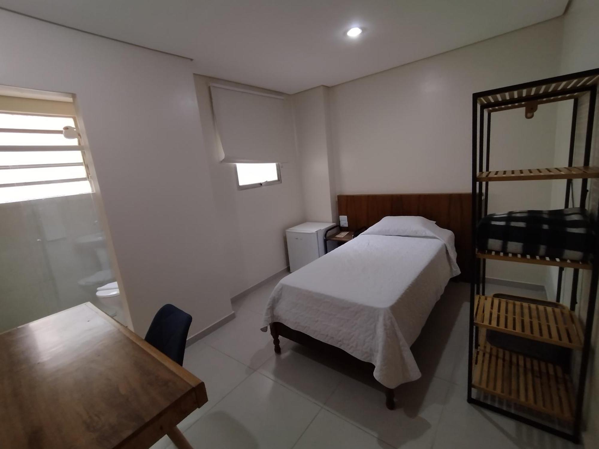 Plaza Olido Khách sạn *