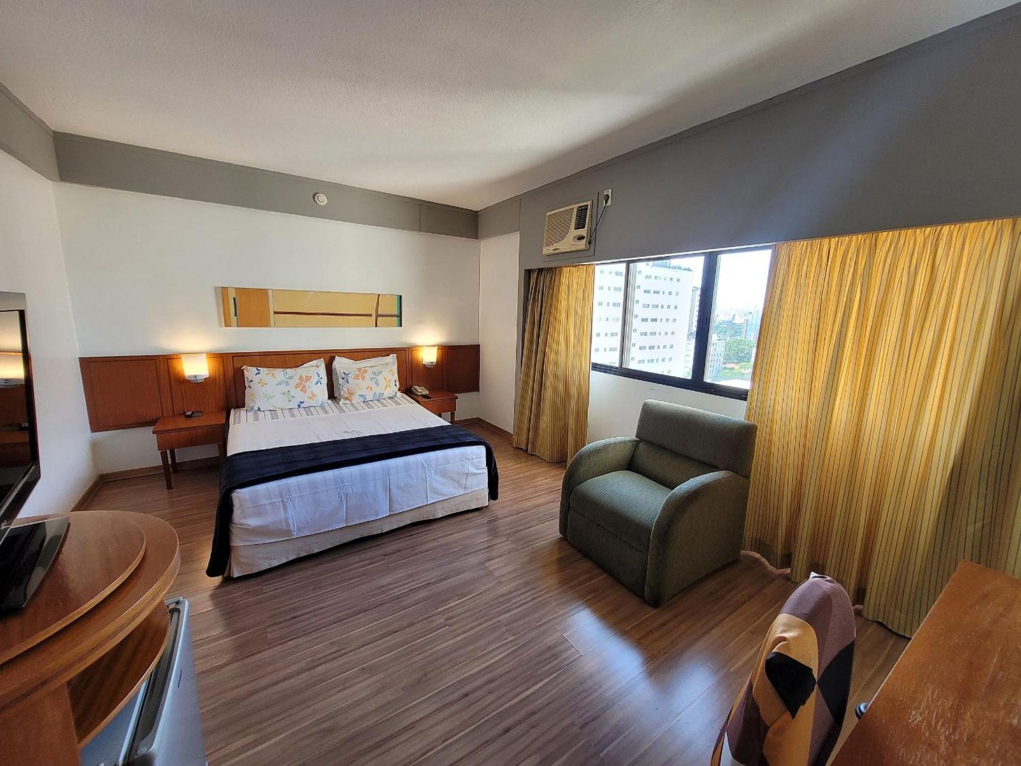 Hotel Flat Particular Rua Borges Lagoa C/ Garagem Uh1008 4*