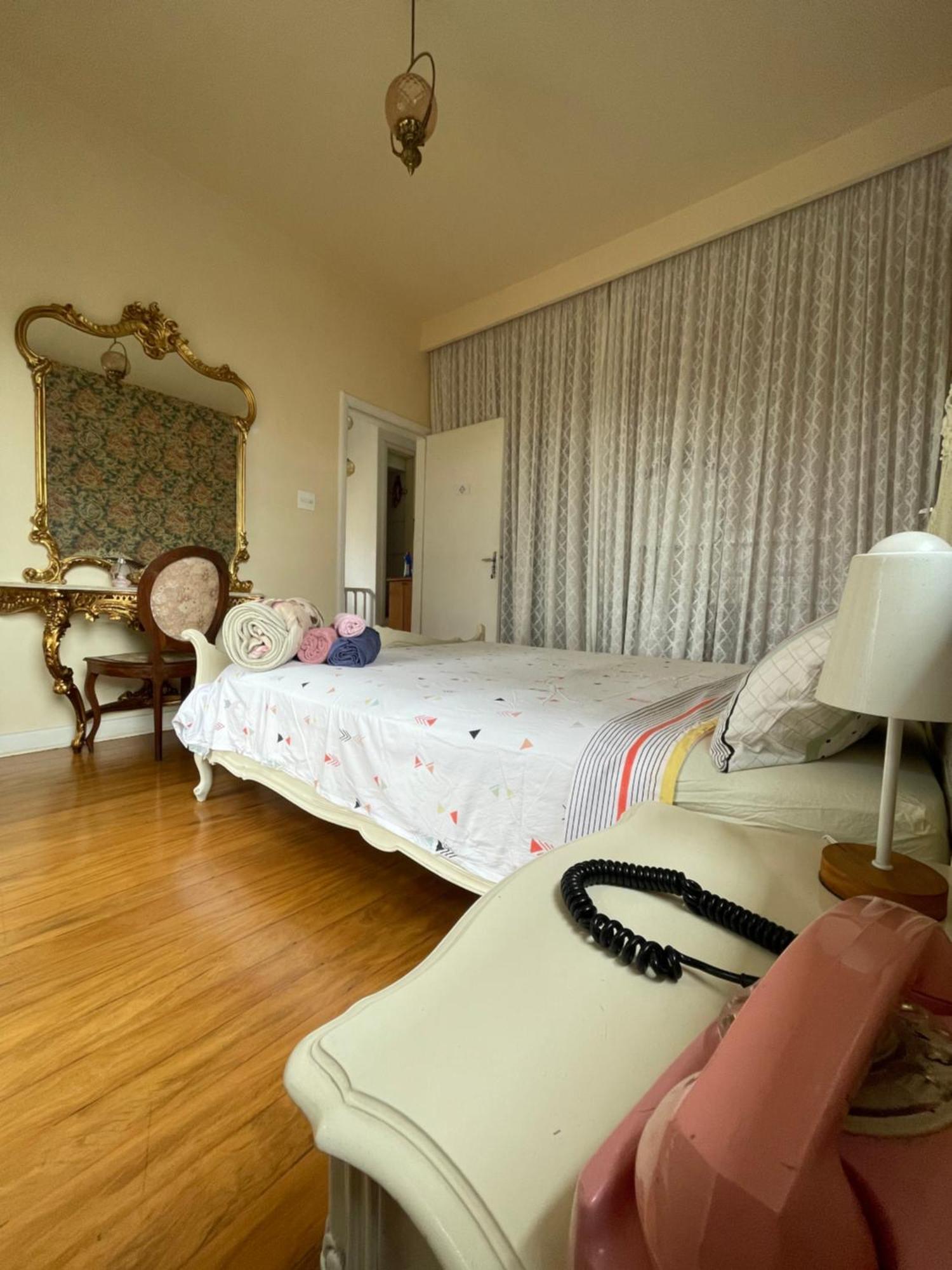 Hostel Paradiso & - 1 De *