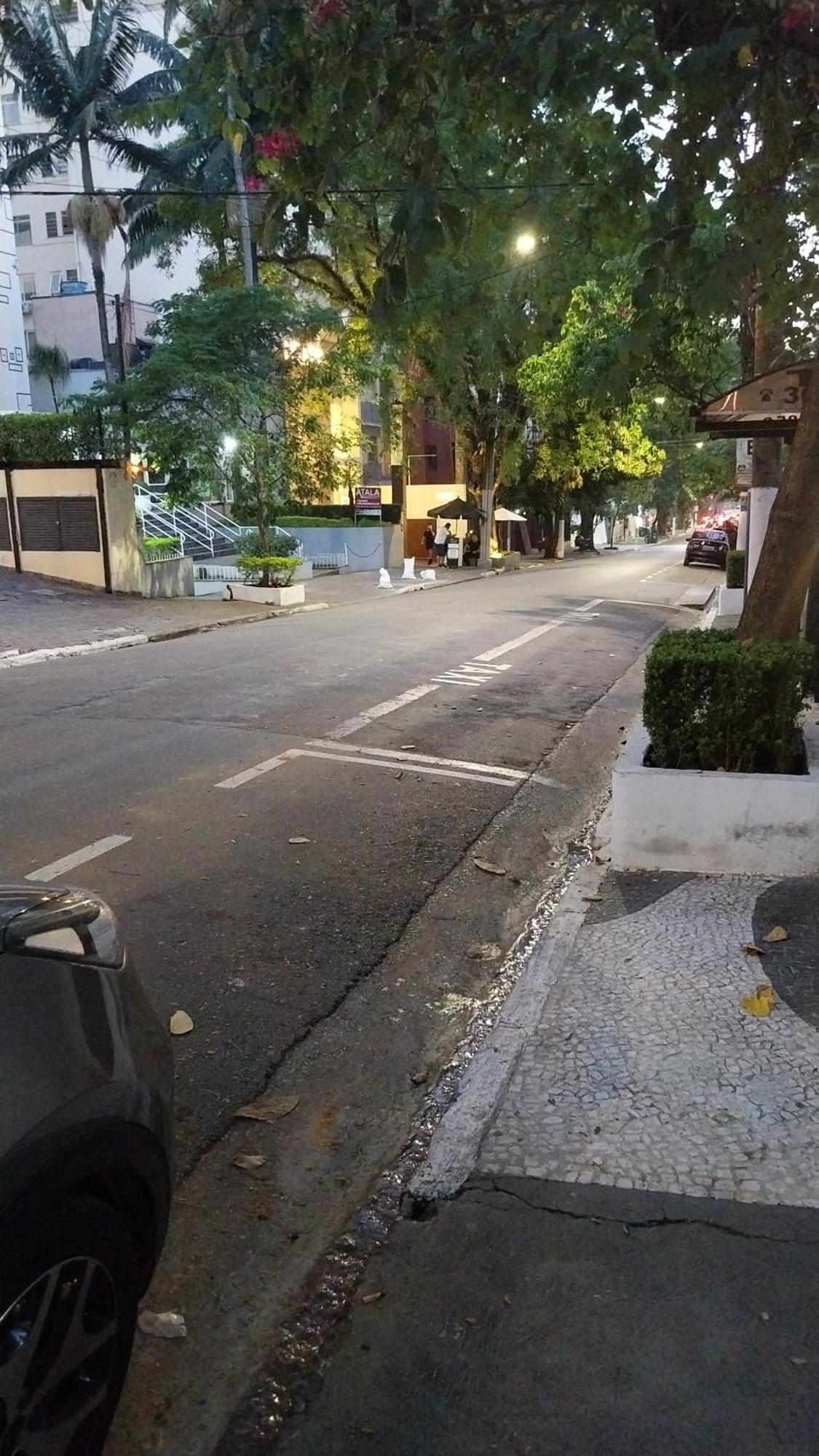 Em Jardins Oscar Freire Apartment *