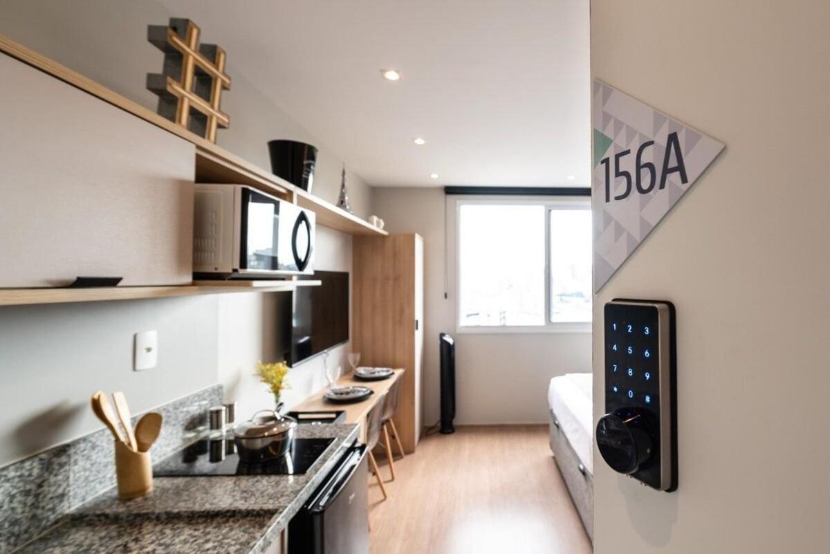 Modernos Andar Alto 50 M Do Metro Bras Centro Apartemen