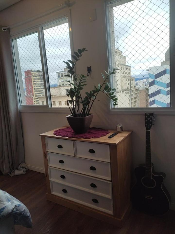 Studio No Centro De Sao Paulo, A 3 Minutos Do Metro, Com Garagem Gratis *