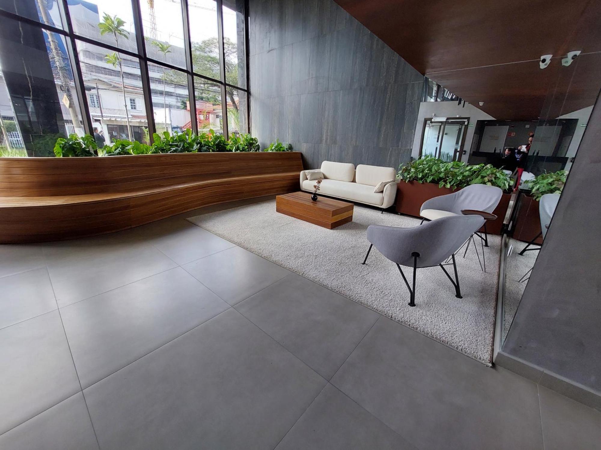 Booksampa — Estudio 1010 Be Urban Metro Brooklin *