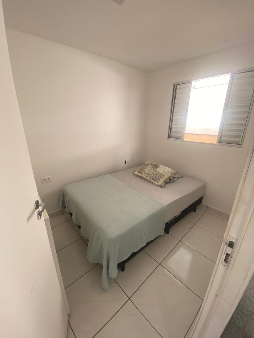 Apartamento No Tremembe 12 *