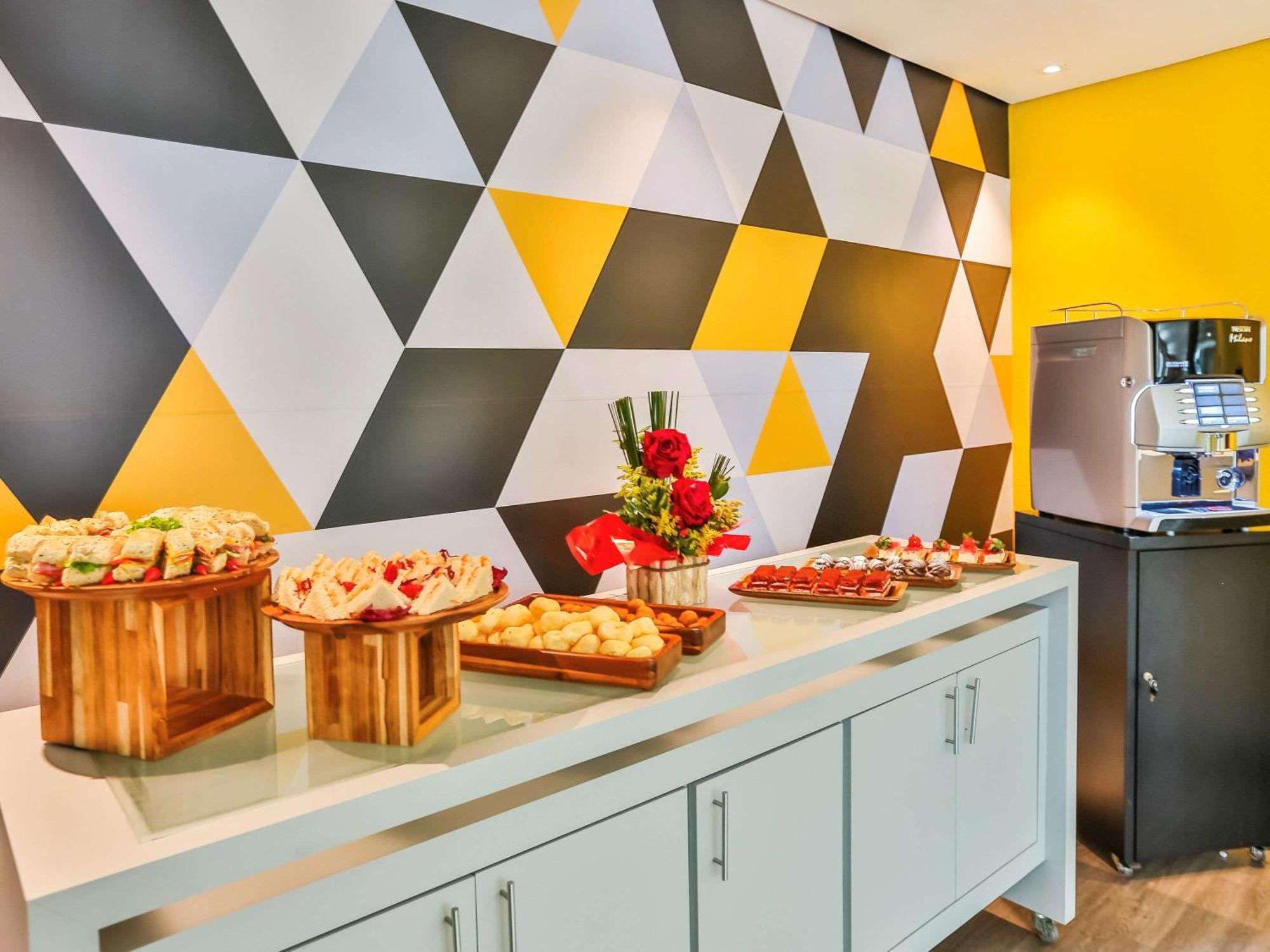 Hotel Ibis Congonhas 3*