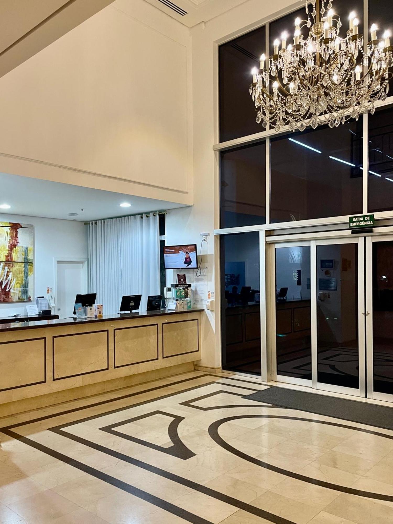 Flat Particular Incrivel Dentro Do Qs Oscar Freire, Proximo Ao Hospital Clinicas *