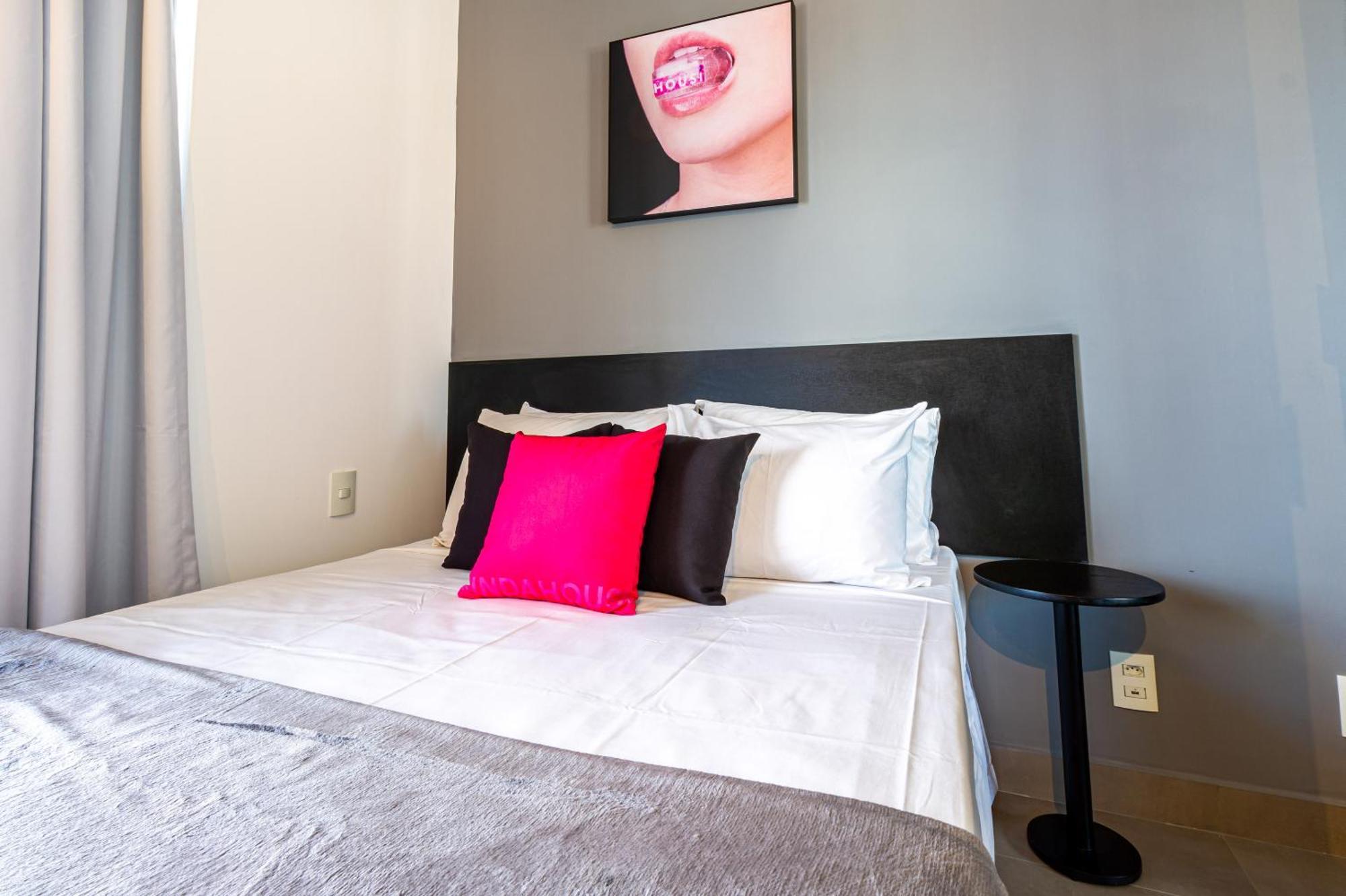 360 Vn Capote Valente By Housi Apartment