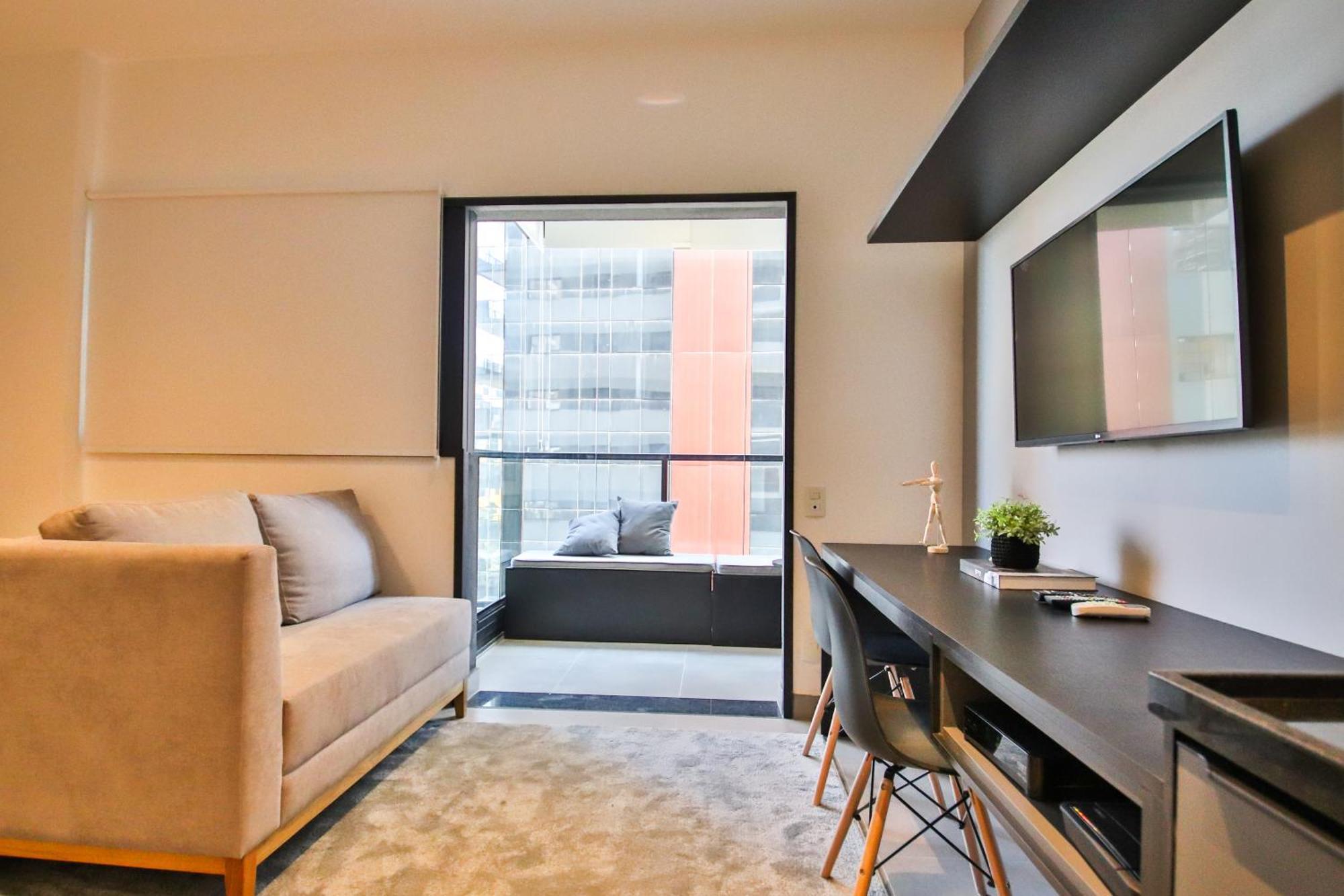 Apartment 360 Vn Capote Valente By Housi