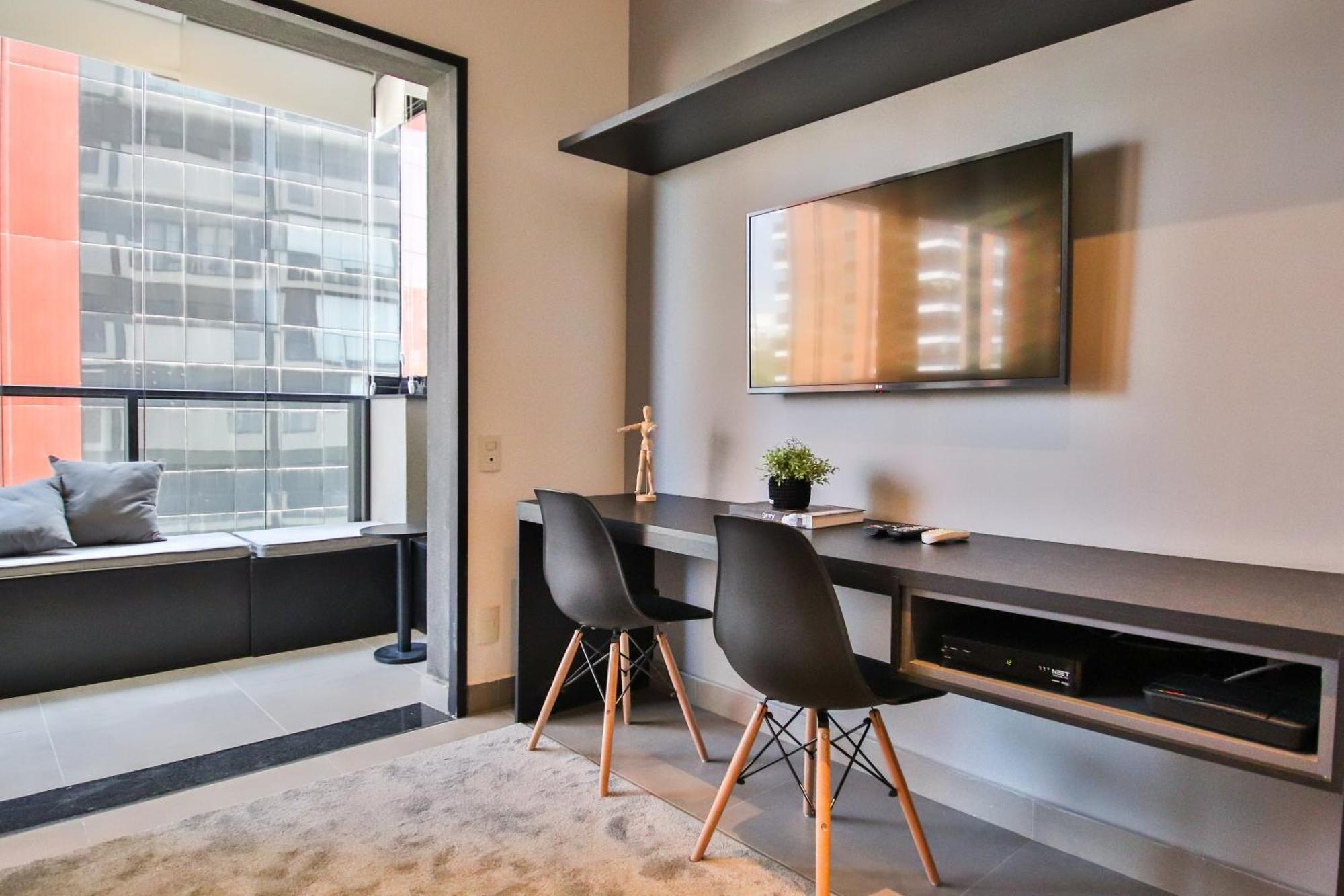 360 Vn Capote Valente By Housi Apartment