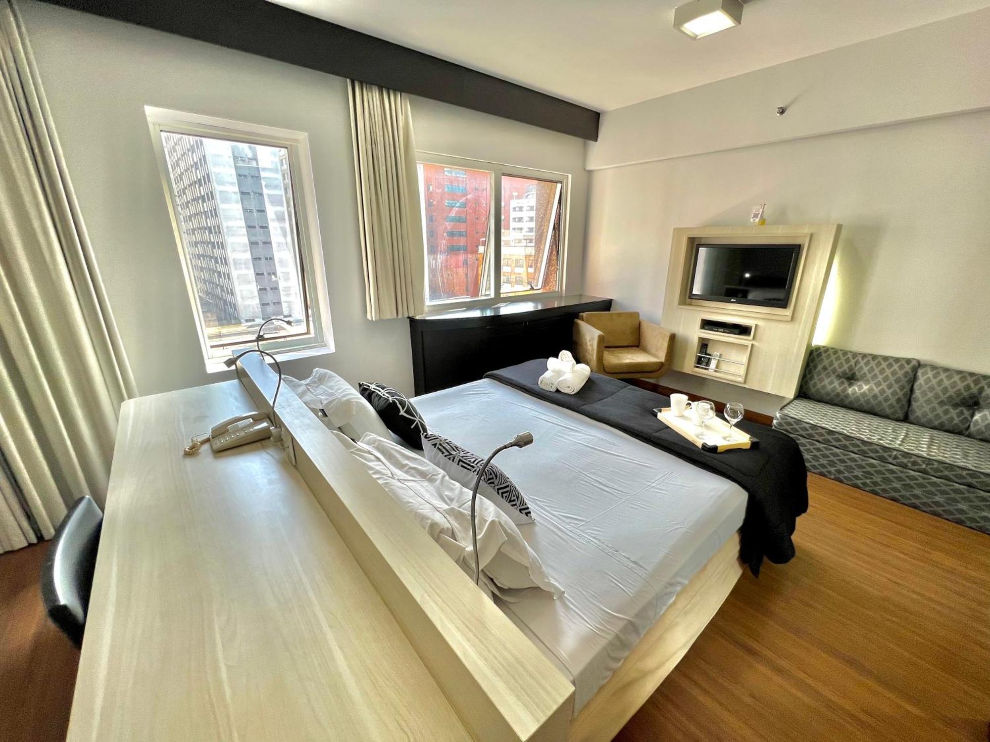 Apartemen Lindo Apto Com Piscina E Academia Prox Av Paulista *