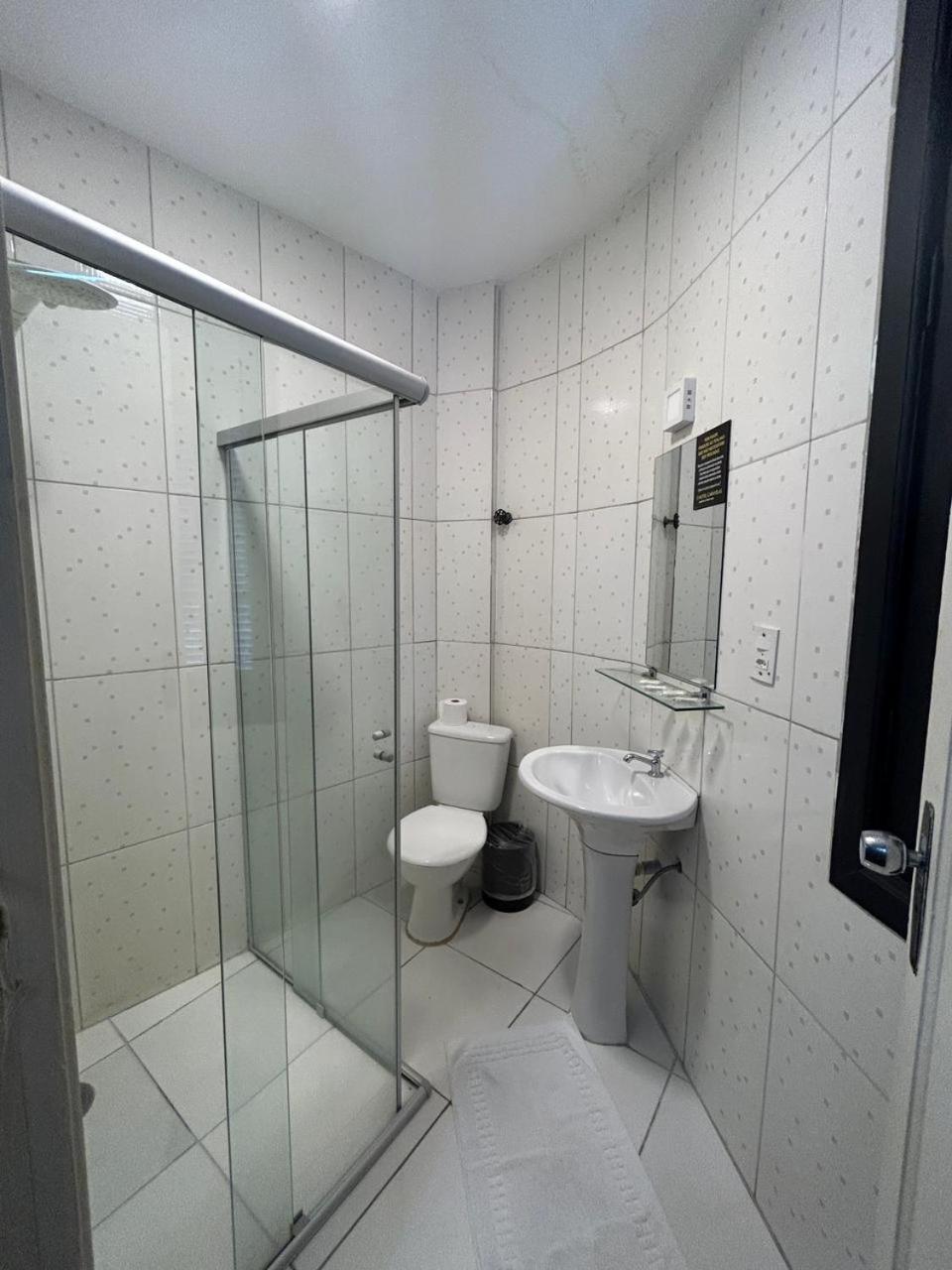 Hostel Carabelas - Proximo A 25 De Marco E Bras São Paulo