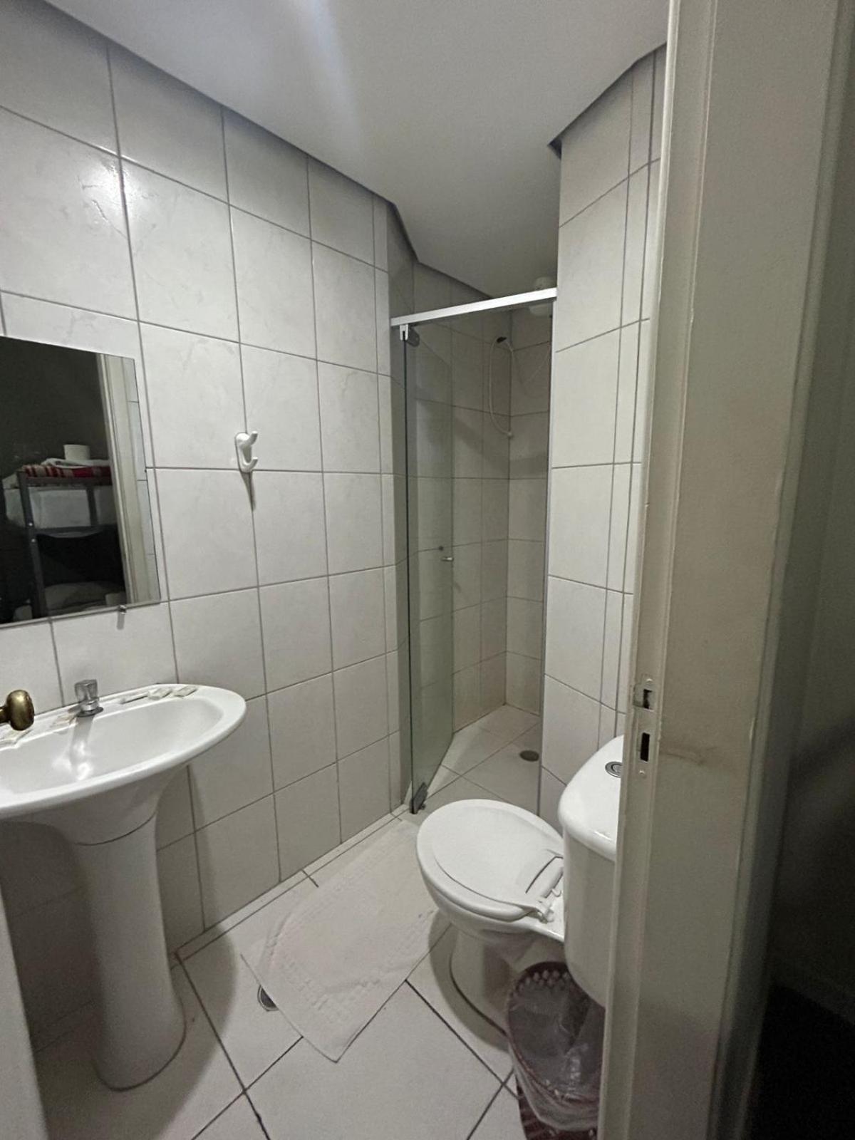 Carabelas - Proximo A 25 De Marco E Bras Hostel São Paulo