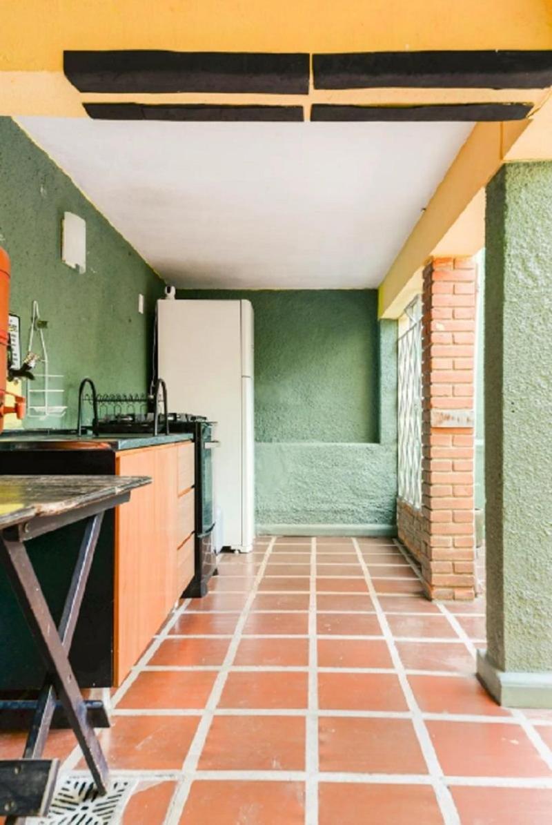 Black Power Apartment