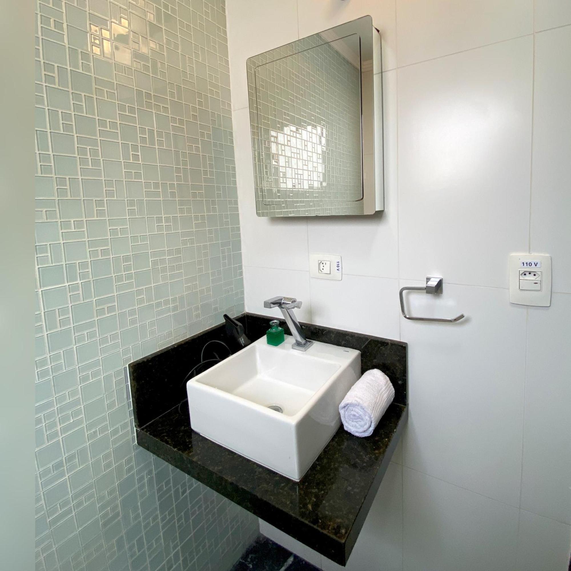 Chic Retrofit Design Com Vaga De Garagem *