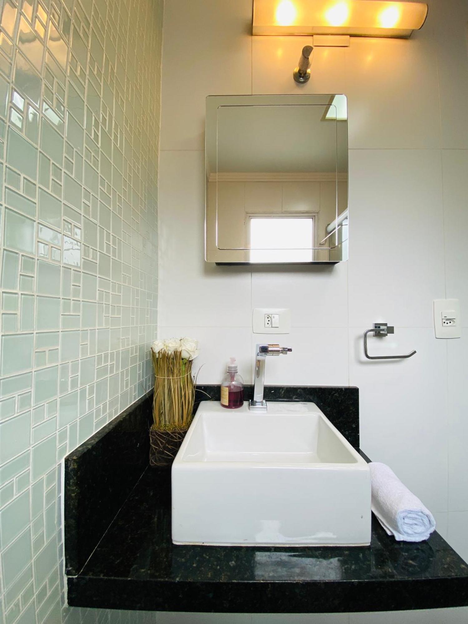 Chic Retrofit Design Com Vaga De Garagem Apartment Sao Paulo